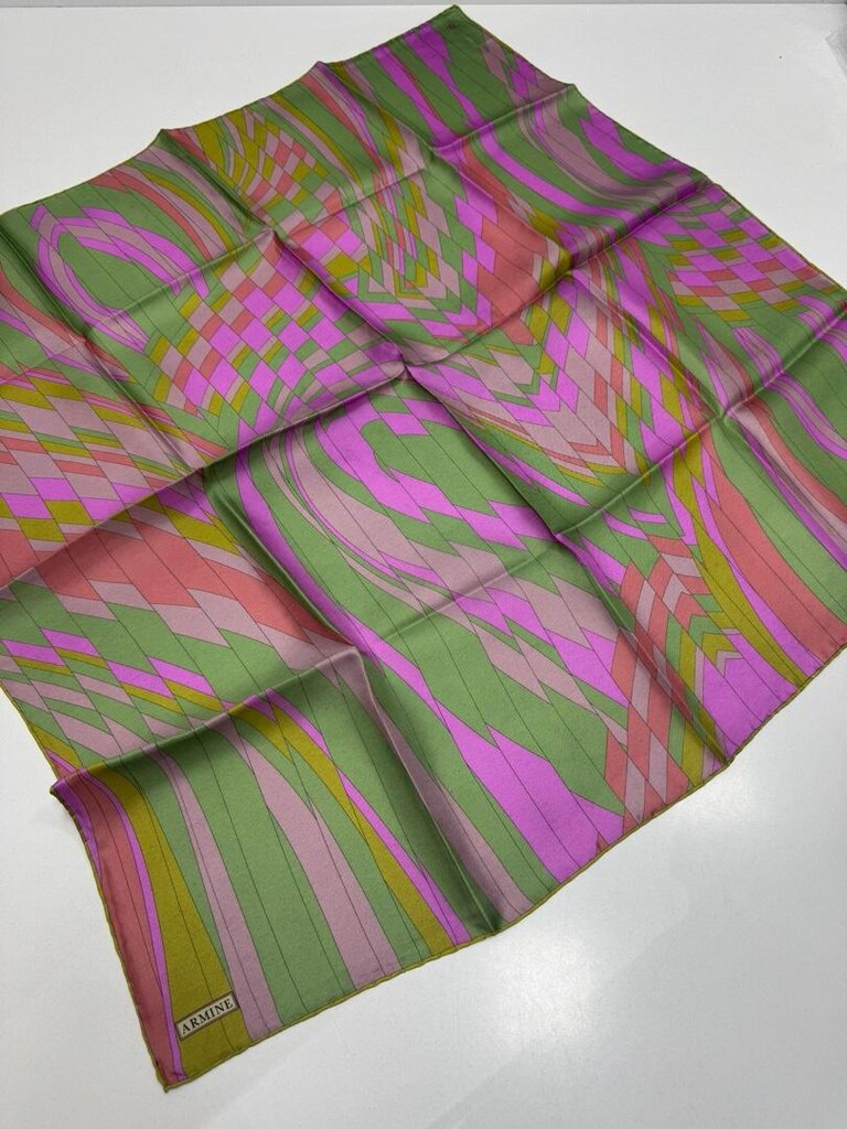 Armine Yeni Sezon Twill İpek eşarp spor model geometrik desen