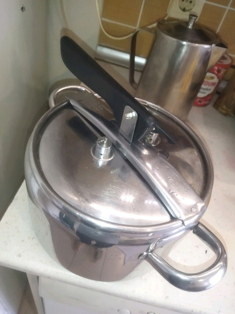 4 litre efsane düdüklü tencere Emsan - 2