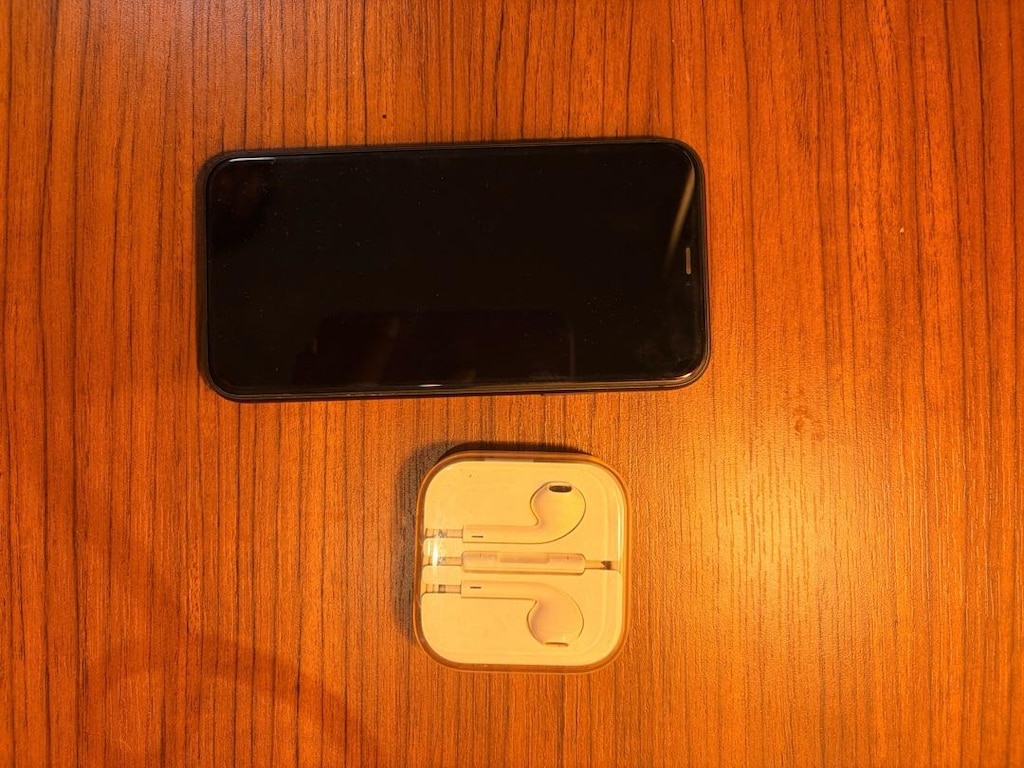 Iphone 11 - 128 Gb - 3