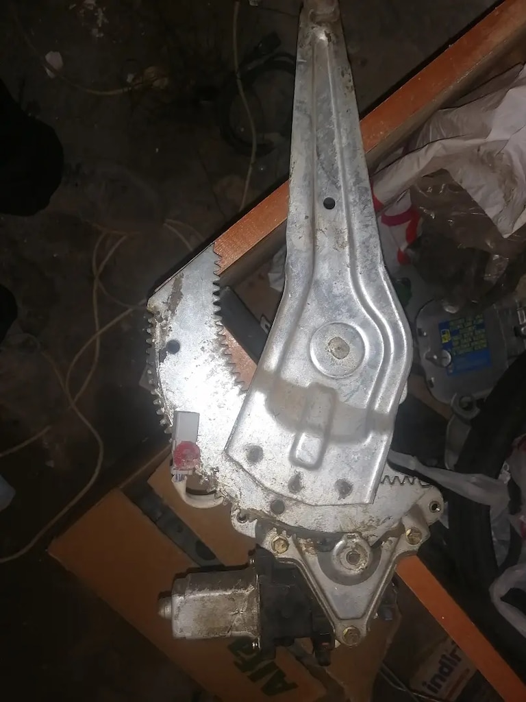 99honda sıvik sag arka kırko ve motoru - 2