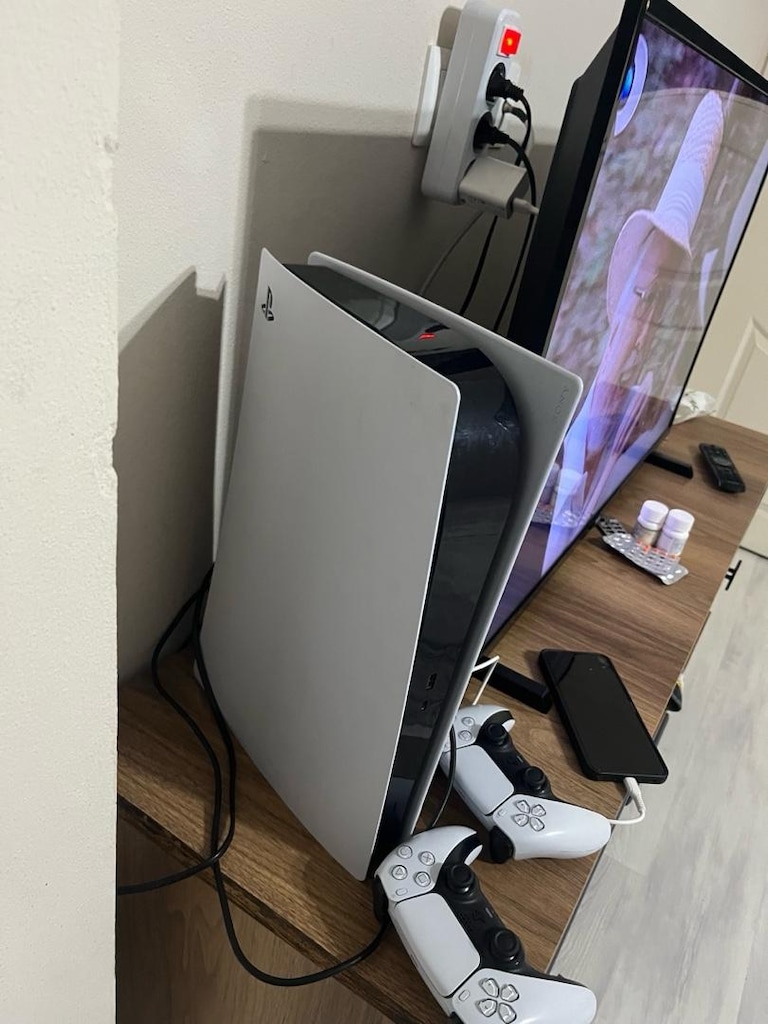 playstation 5 825 Gb cd+dijital +iki kol - 3