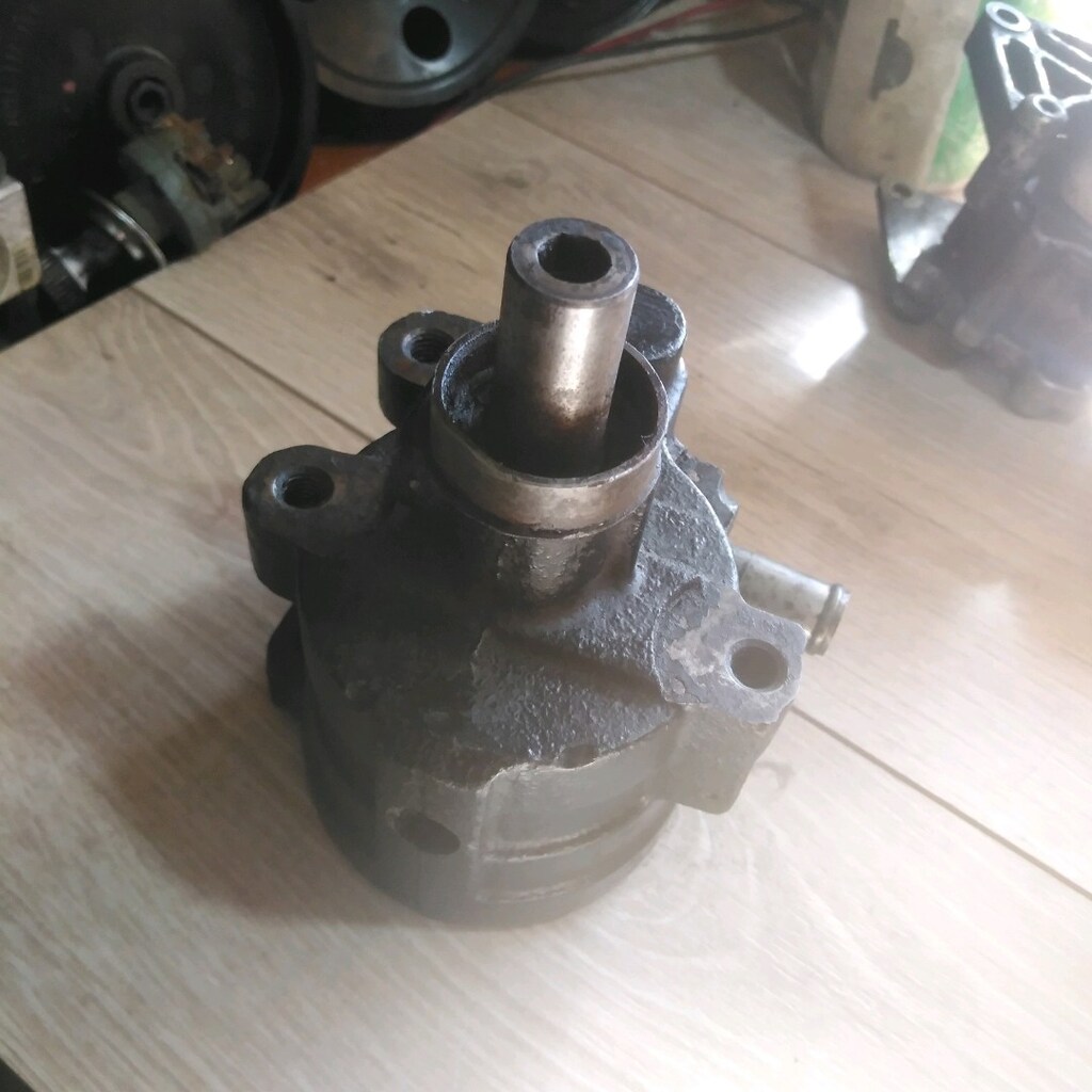 RENAULT 1.7 HİDROLİK DİREKSİYON POMPASI - 3