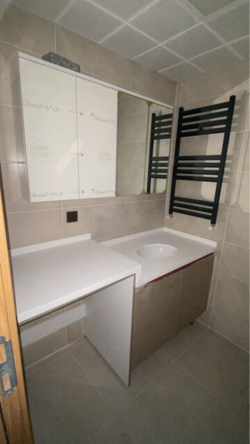 TOKİ KONUTLARDA SIFIR BANYO DOLABI SETİ