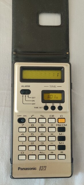 Panasonic JE-8323U Vintage Hesap Makinesi. Koleksiyonluk, nadir.