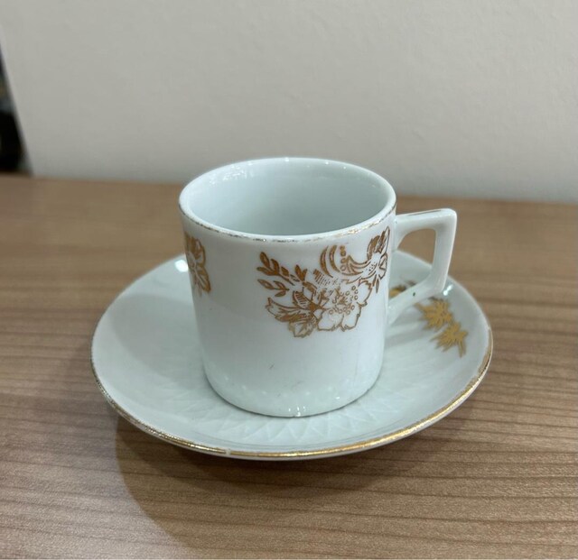 Antika kahve fincanı