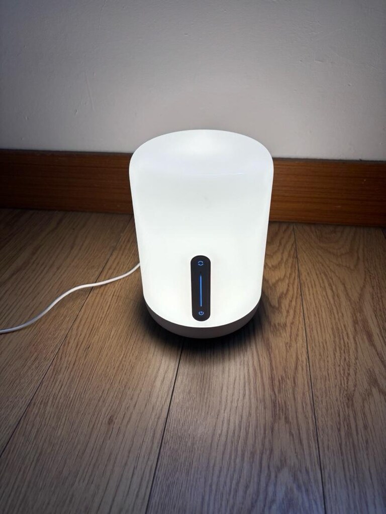 Xiaomi Bedside Lamb 2 akıllı lamba - 2