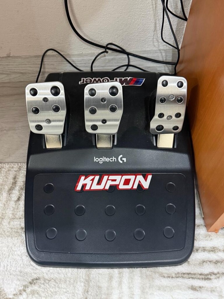 LOGİTECH G29 PC VE MONİTÖR HAZIR - 2