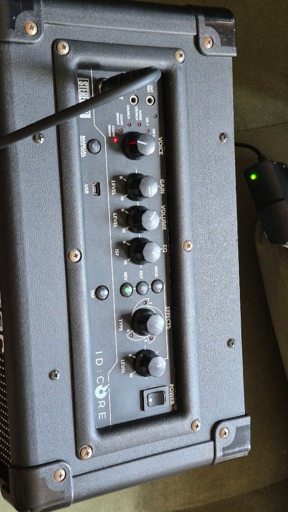 Blackstar id core 10 elektro gitar amfisi - 2