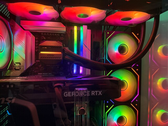 RTX 5070 Ti • Ryzen 5 9600X • 32GB DDR5 • 2K 180Hz Full Oyuncu Setup