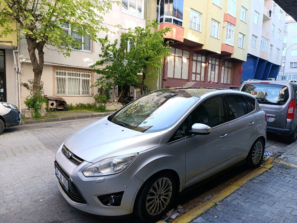 Ford C-Max 2.sahibinden Tertemiz otomatik park cam tavan - 14
