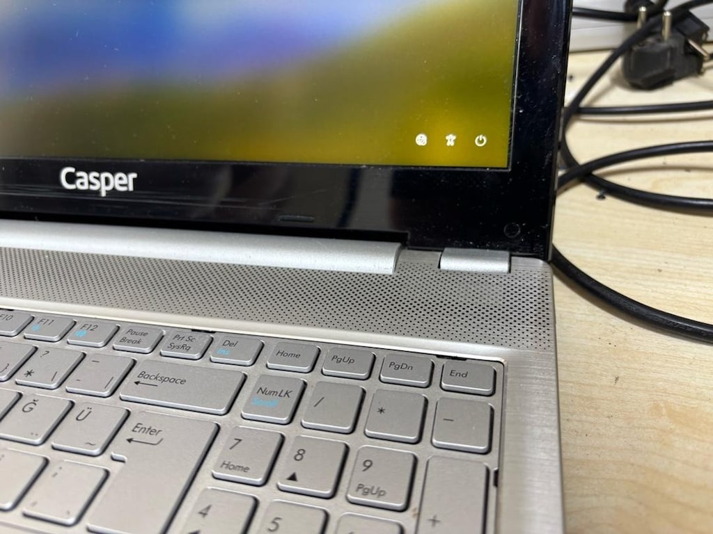 Casper leptop - 3