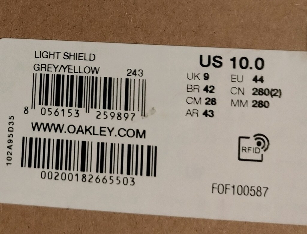 Oakley 44 numara Su Geçirmez - 8