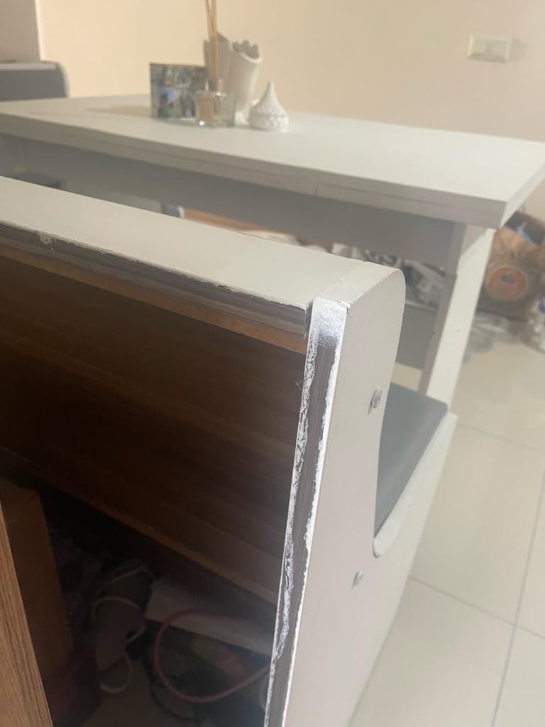 Beyaz Köşe Masa Takımı - 7