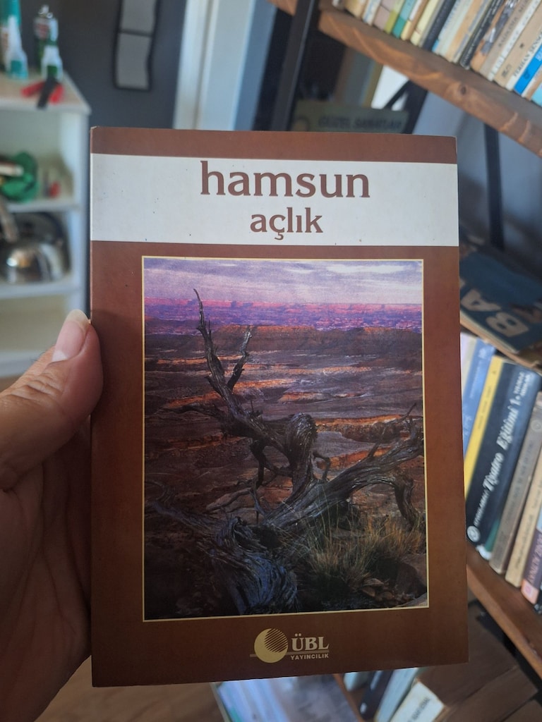 ÜBL Yayınlar - Jack London - Demir Ökçe xxx Knut Hamsun Açlık - 2