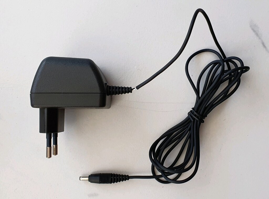 Nokia ACP-7E kalın uçlu şarj cihazı - 3