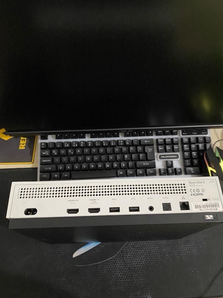 TERTEMİZ BAKIMLI XBOX ONE S 1TB BOL OYUNLU - 10