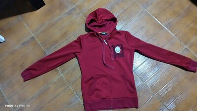 #Galatasaray store sweat mont...Önde ufak leke, geçer..