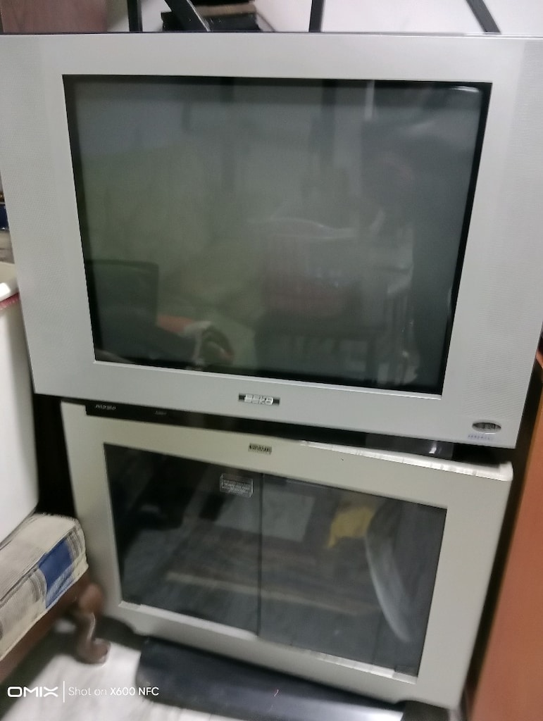 televizyon 72 ekran - 2