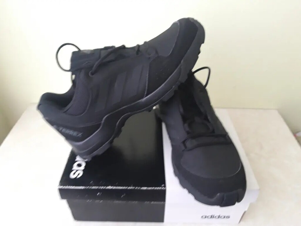 Adidas Terrex 38.5 Viza kart çekilir