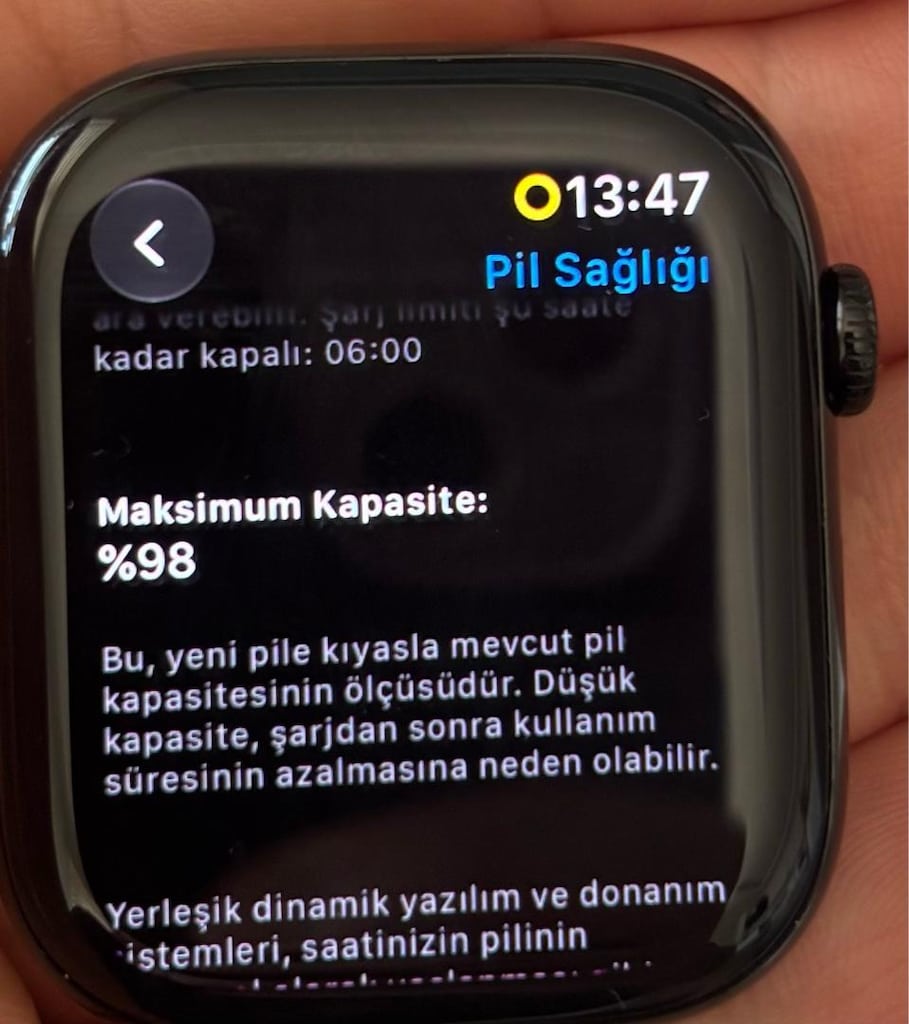 Apple Watch Series 10 46mm Simsiyah - Kutulu / Zengin Aksesuarlı - 3