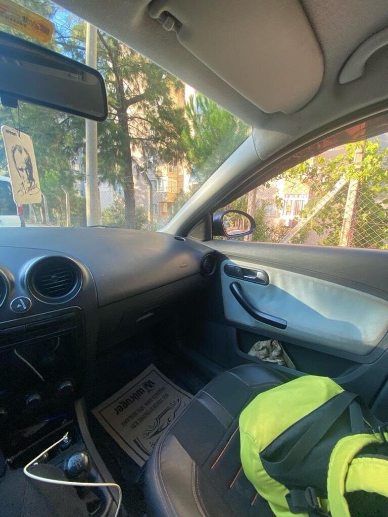 SEAT Ibiza 2004 - 14