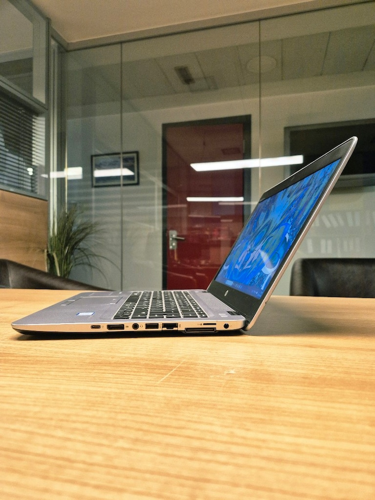 Laptop HP i5 İşlemci 256GB SSD 8GB DDR4 Ram Windows 11 Pili Sağlam - 4