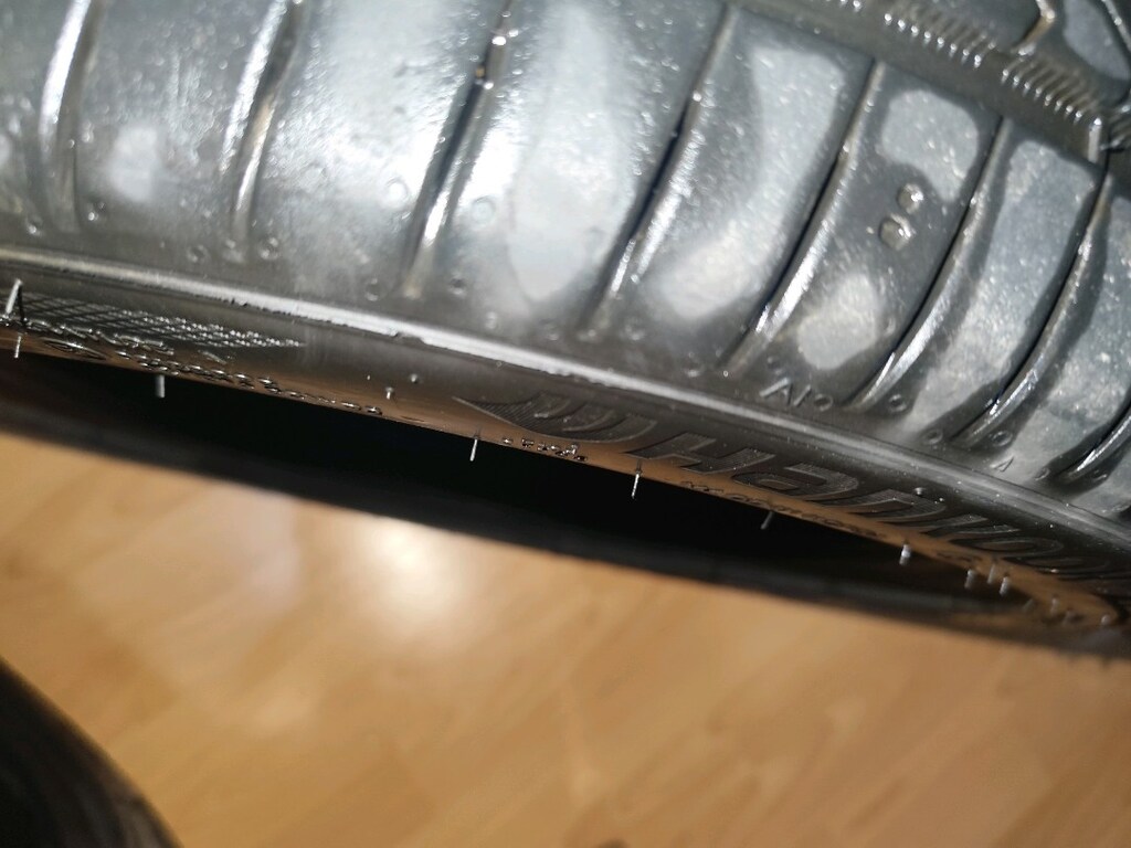 hankook lastik sıfır yan dişleri etiketi üstünde yazlıkdır 25 tarihli - 3