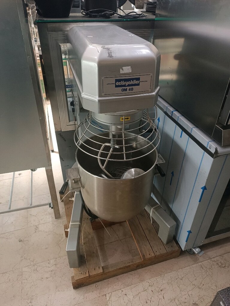Öztiryakiler Planet Mikser 40 Litre - 2