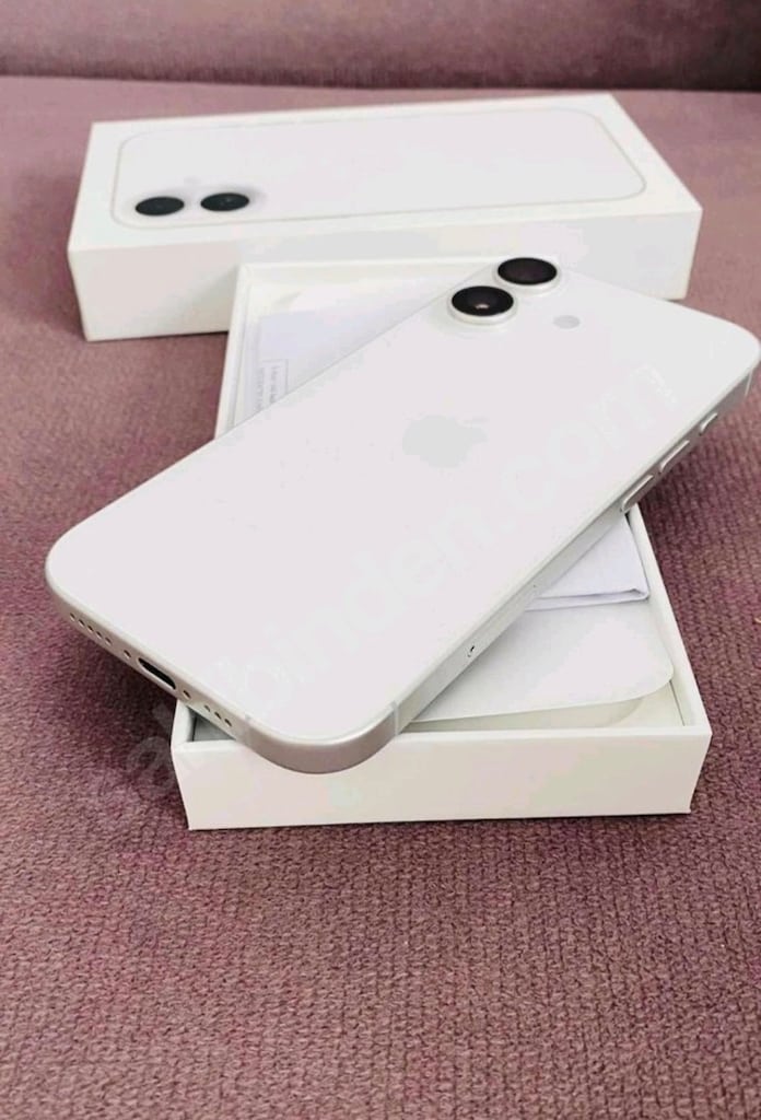 Sıfır Niyetine Nokta Hatasız Çiziksiz İphone 17 256 GB Beyaz - 6