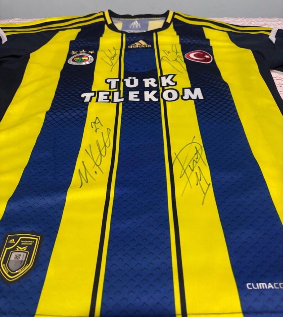 2012/2013 İmzalı Sow Fenerbahçe Forması - 2