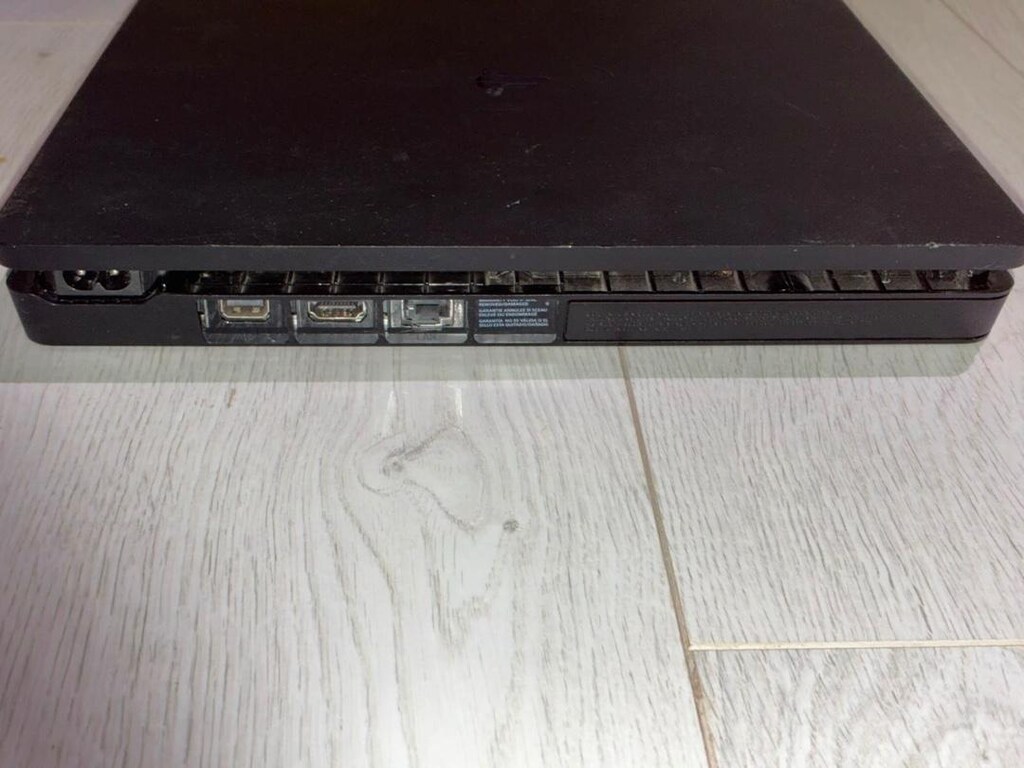 Faturalı - Kutulu - Ambalajlı Kabloları ile PS4 Slim 500GB - 2