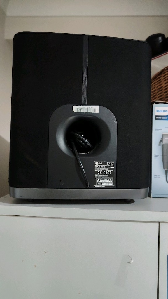 LG subwofer - 3