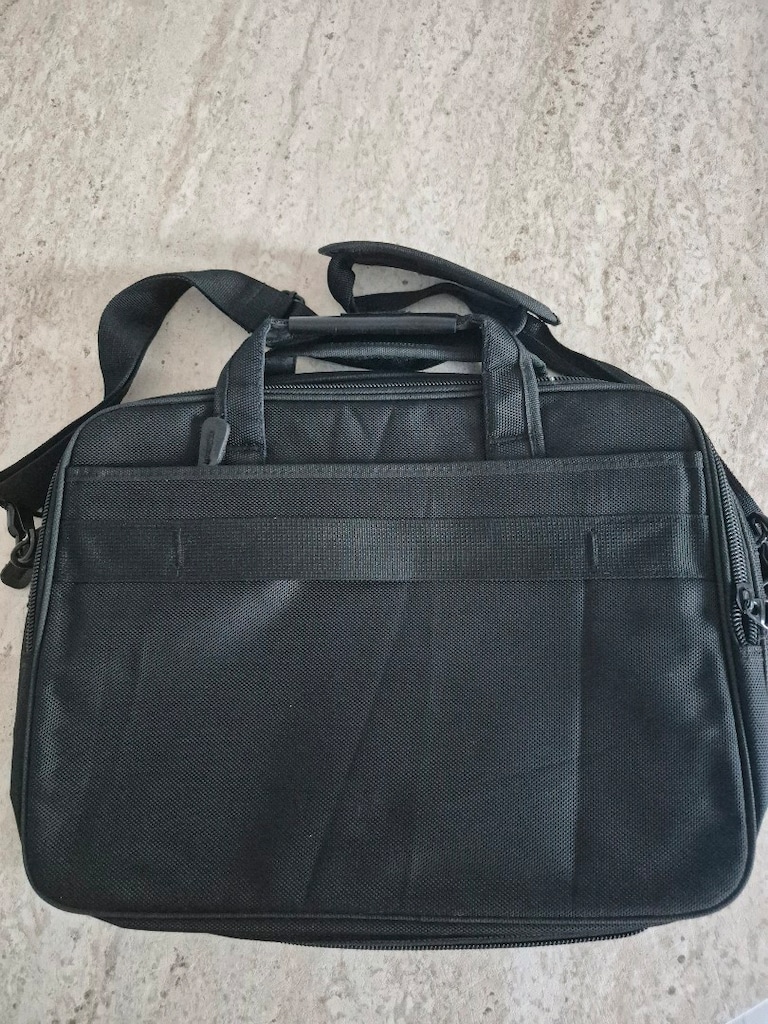 Sahibinden az kullanılmış laptop çantası - 2