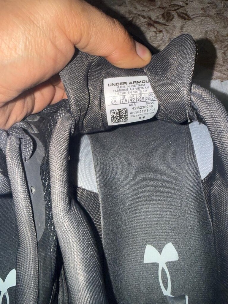 Under Armour outdoor 42 numara temiz - 6