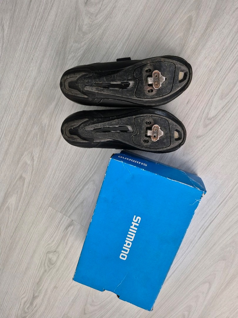 shimano bisiklet ayakkabısı 42 kaller dahil - 3