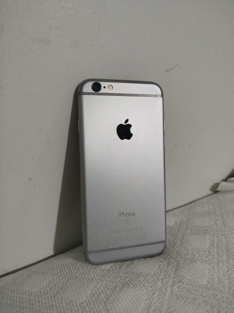 Apple - 8