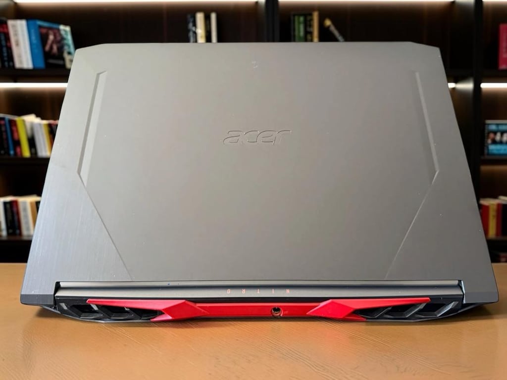ACER NITRO 5 | GTX 1650 Ti 4GB | 16GB | 512GB SSD | 10/10 - 4