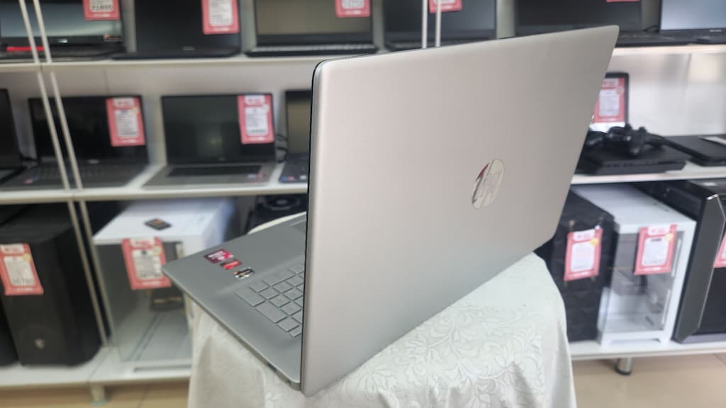 ABT BİLİŞİM – HP | Ryzen 5 | 8 GB | 512 GB M.2 | 17.3" Full HD - 8