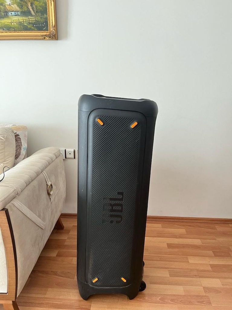 JBL - 4