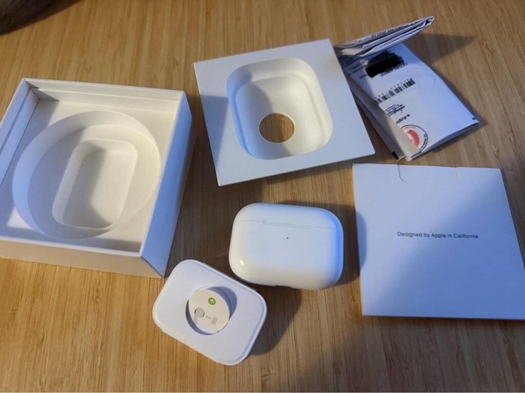 Apple Airpods Pro 2 Kablosuz Kulaklık - 5