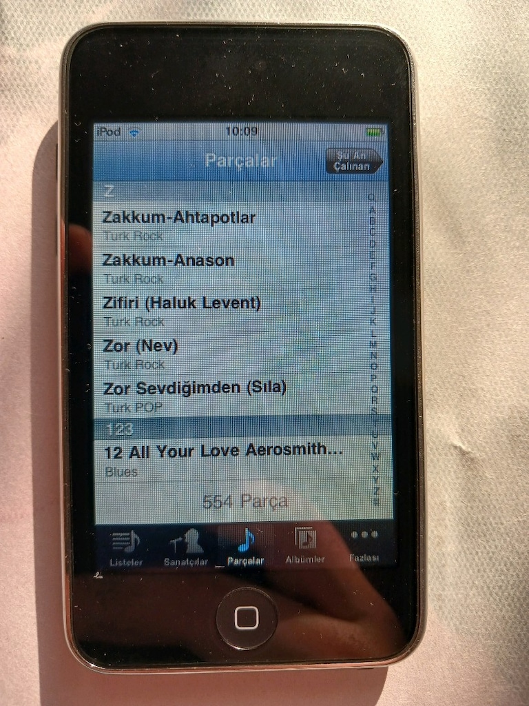 IPOD TOUCH 2.NESİL - 3