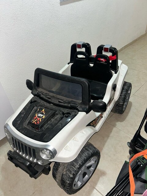 Pilsan Attack 12Volt 2 kişilik akülü uzaktan kumandalı araba
