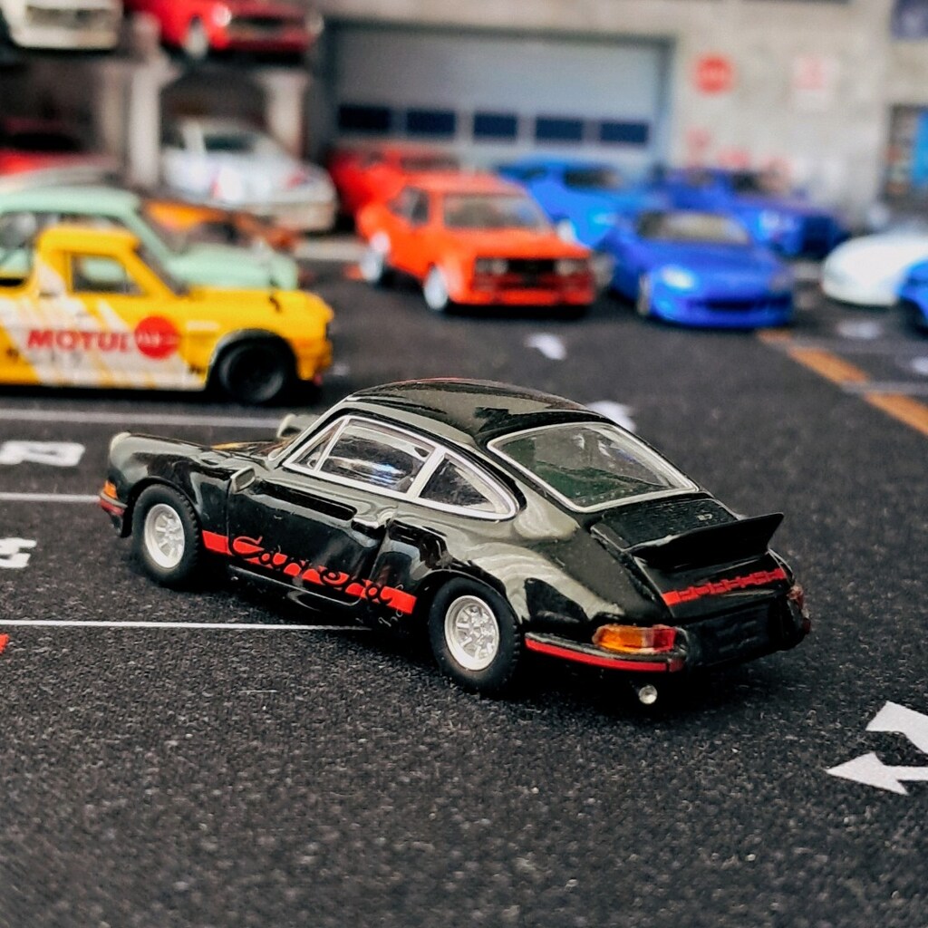 Mini gt Porsche 911 carrera rs 2.7 custom - 3