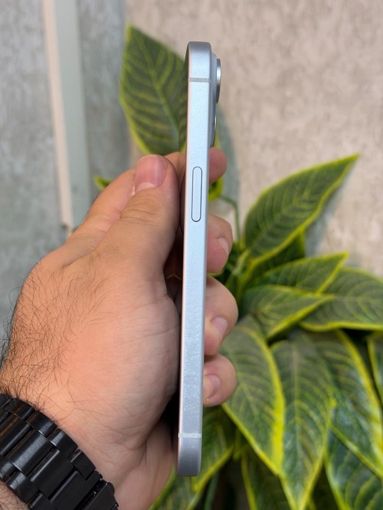 iPhone 15 -128- (TR) Takas olur - 3