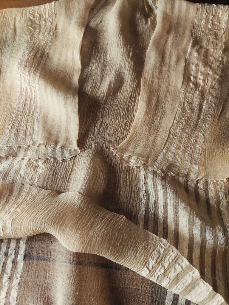 ANTIKA GELIN GOMLEK HAS SARI IPEK KETEN TEZGAH DOKUMA YAKA ACILMAMIS - 5