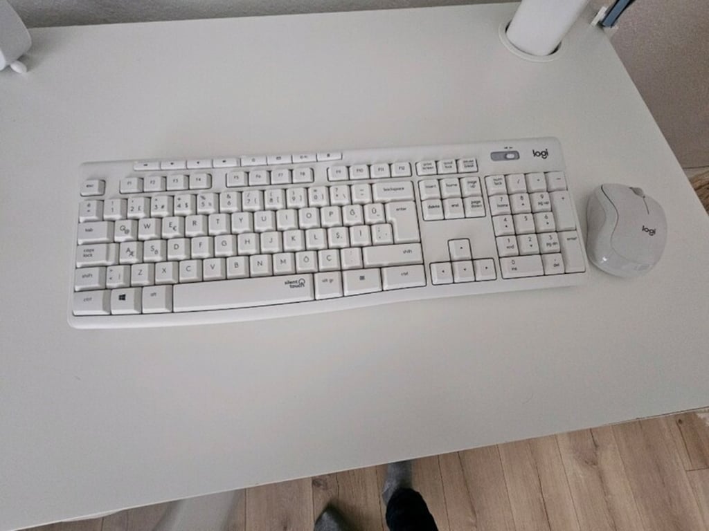 Logitech MK295 Silent Kablosuz Klavye&Mouse Seti-Çiziksiz/Tertemiz - 6