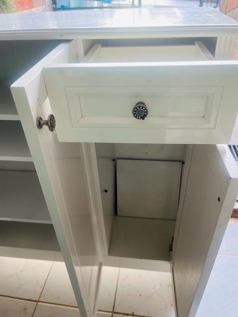 Tekerlekli, 3 Kapaklı ve Çekmeceli Çok Amaçlı Dolap / Kiler / Düzenley - 2
