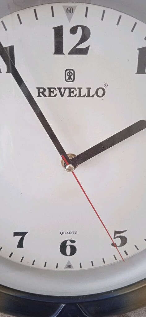 30 CM SIFIR SESSİZ MEKANİZMA SORUNSUZ ÇALIŞAN REVELLO DUVAR SAATİ - 3