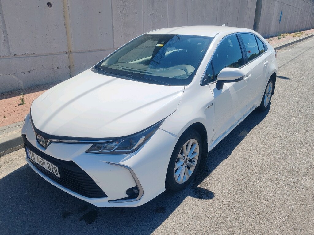 Hybrid Toyota Corolla 1.8 - 6
