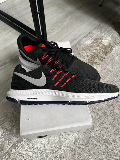 Nike orijinal koşu ayakkabısı